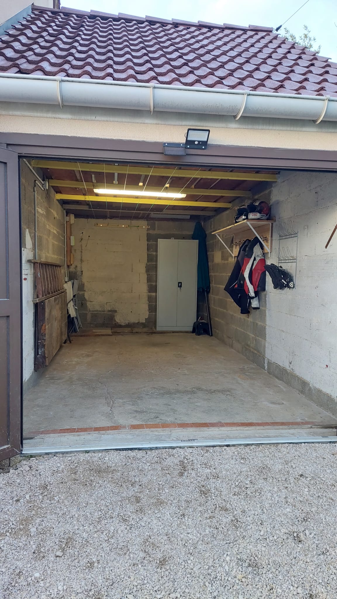 Gite des pommiers montret 71440 garage